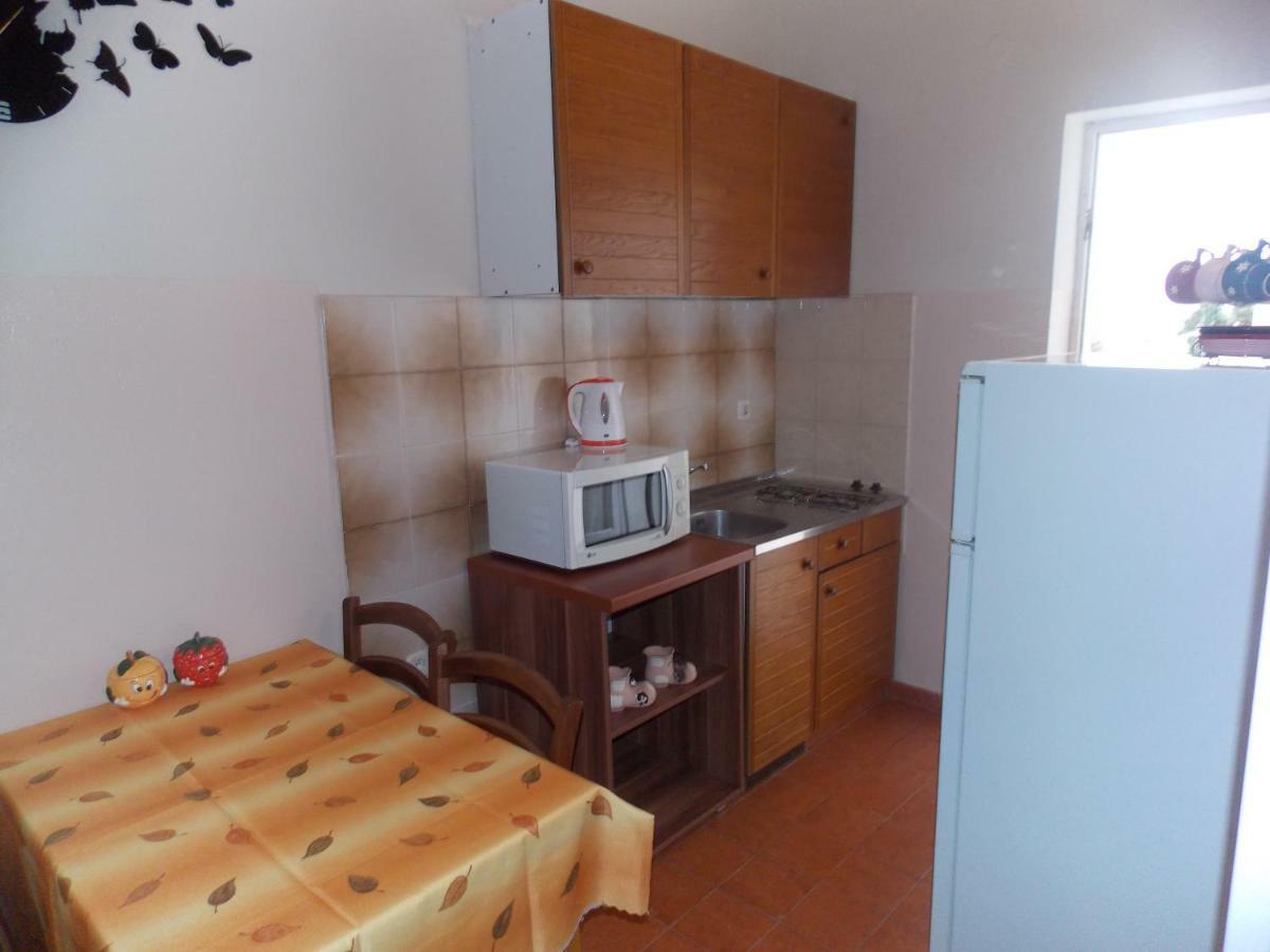 Apartmani Adriatic Ana Novalja Szoba fotó